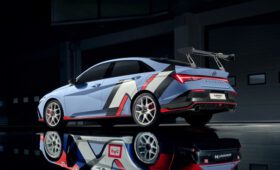 Hyundai Elantra N TCR Edition: доработанная версия спортседана с гоночным антикрылом